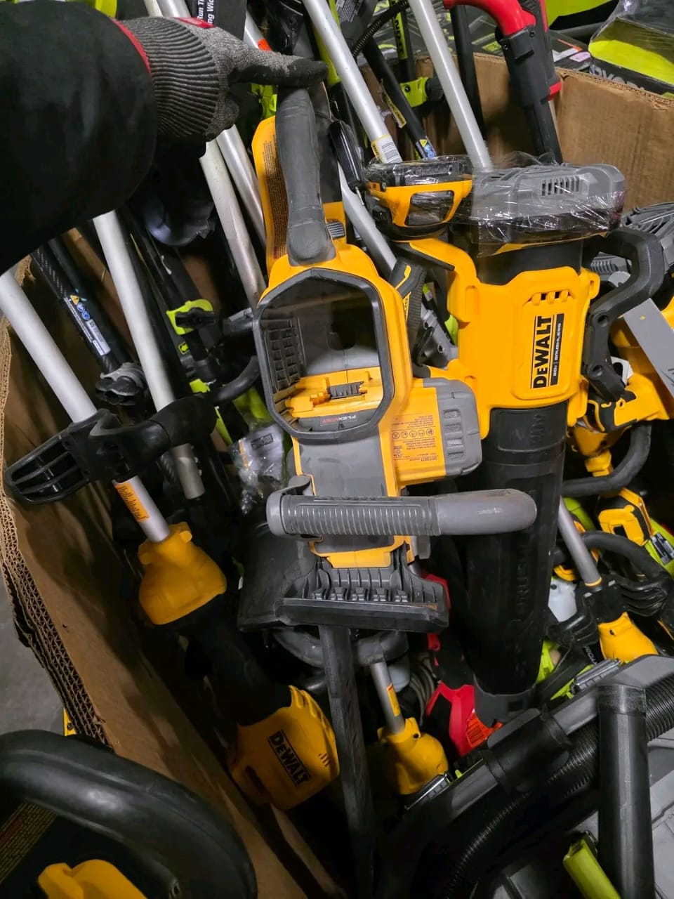 Mixed Outdoor Power Tools Pallet 🔥 - Image 7