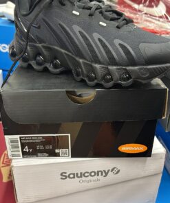 Alternative view of Wholesale Brand Name Shoe Pallets – 100 Pairs per Pallet | Only $1,500