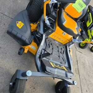 Brand New Cub Cadet Ultima ZT1 42" Zero-Turn Mower for sale $2000 🔥