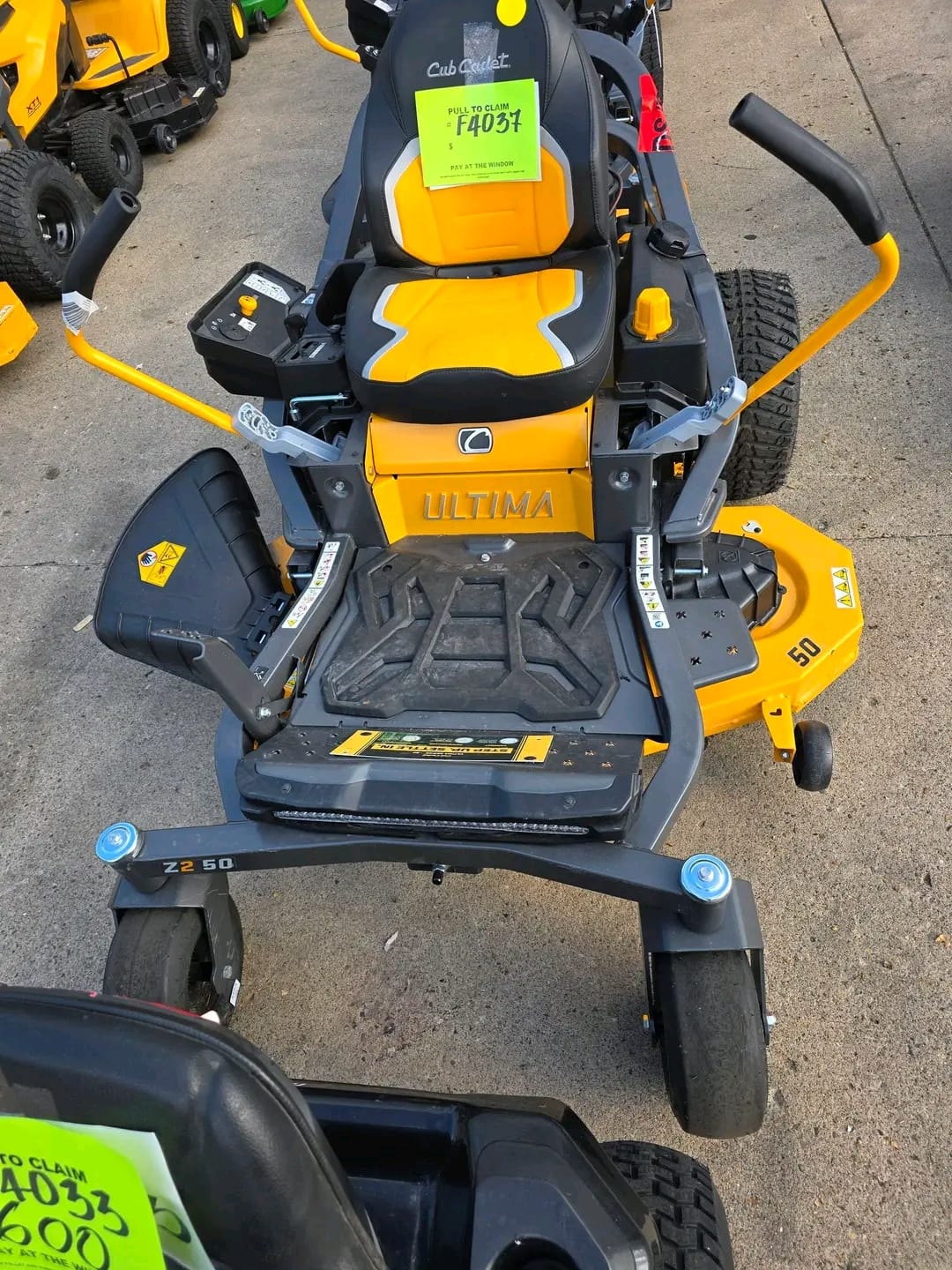 Brand New Cub Cadet Ultima ZT1 42" Zero-Turn Mower for sale $2000 š„ - Image 3