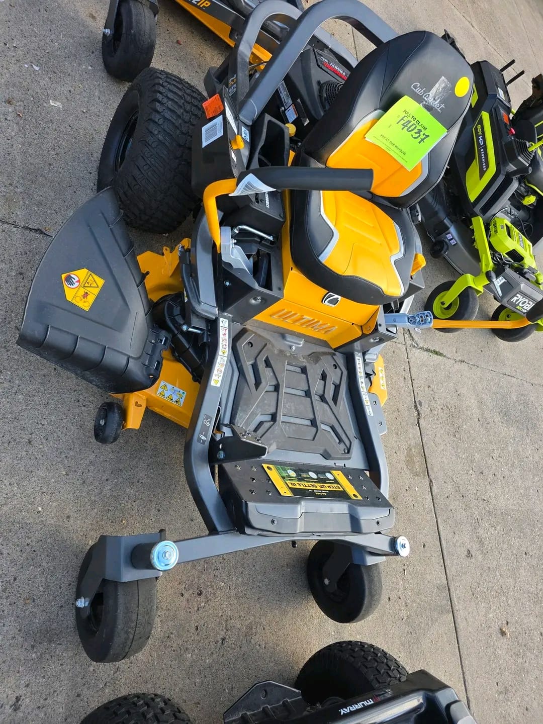 Brand New Cub Cadet Ultima ZT1 42" Zero-Turn Mower for sale $2000 š„ - Image 2