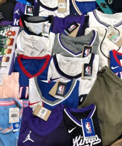 Mixed Clothing Pallets for sale – Only $1,000 Per Pallet!
